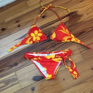 Bikini by RADIO FIJI ❣️